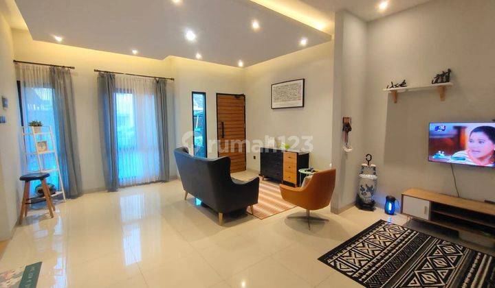 Rumah Townhouse Modern Tropical Di Jati Asih Bekasi 2