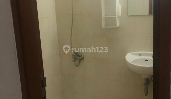  Kontrakan Rumah Unfurnished Bagus di Sayap pajajaran, Pajajaran 2