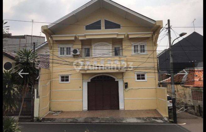 Rumah Kost Dijual Murah 3 Lantai Tebet, Jakarta Timur, SHM 2