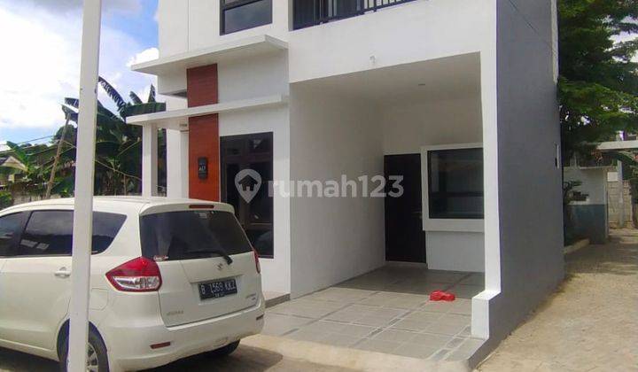 Rumah dijual Baru 2 Lantai Jatisari, Bekasi 15 menit Tol Jatiasih 2