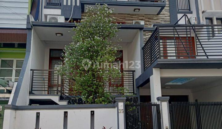 Rumah Dijual Furnished 4 Lt. Murah Cluster Palmerah Jakarta Barat 2