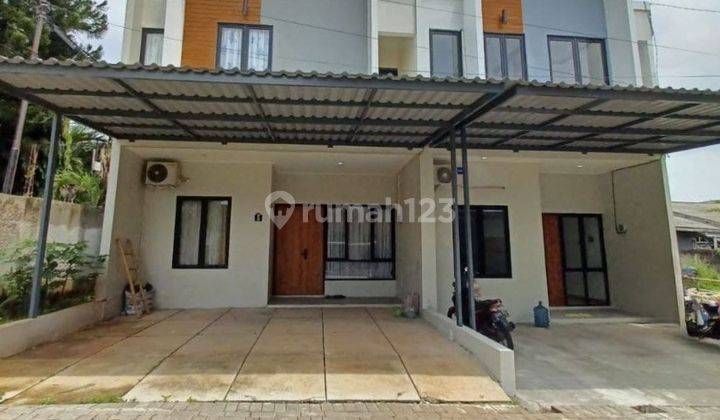Rumah dijual Baru 2Lt. Jatiwaringin, Bekasi dekat ke Lubang Buaya 1