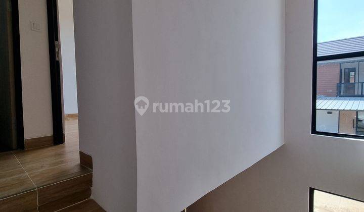 Rumah 2 Lantai Siap Huni Di Cendana Lippo Karawaci 2