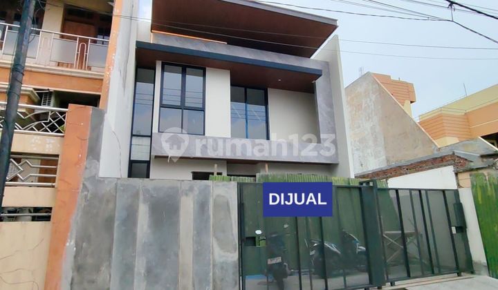 Dijual Rumah Baru Gress Minimalis Manyar Kertoarjo 2 Lantai 1