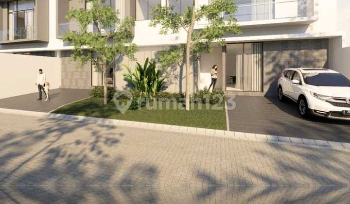 For Sale New Fresh House in Dian Istana Row, Wide Road 1
