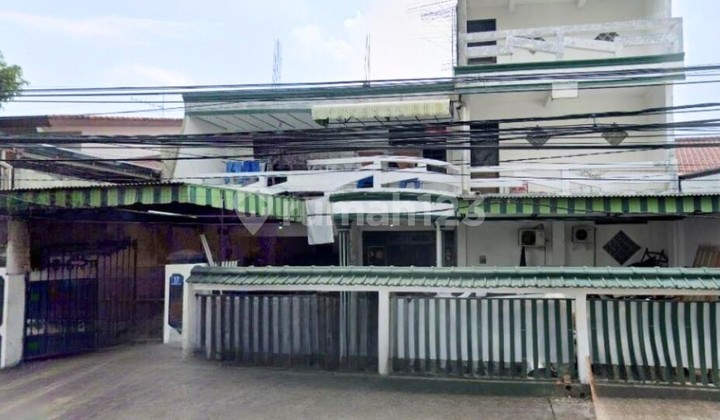 Dijual Rumah Usaha Rungkut Cocok untuk Komersial 3,5 Lantai 1