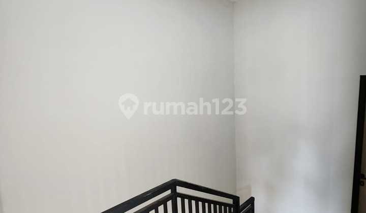 Dijual Turun Harga Rumah Rungkut Mapan Baru Gress 2