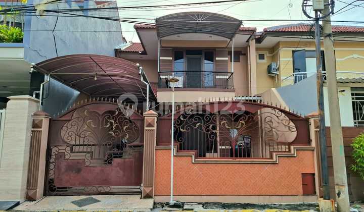 For Sale: 2-Story House in Lebak Regency, Move-In Ready, Well-Maintained and Beautiful 1