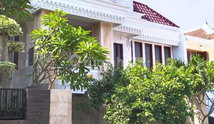 Dijual Rumah Pakuwon Indah 2 Lantai Siap Huni  1