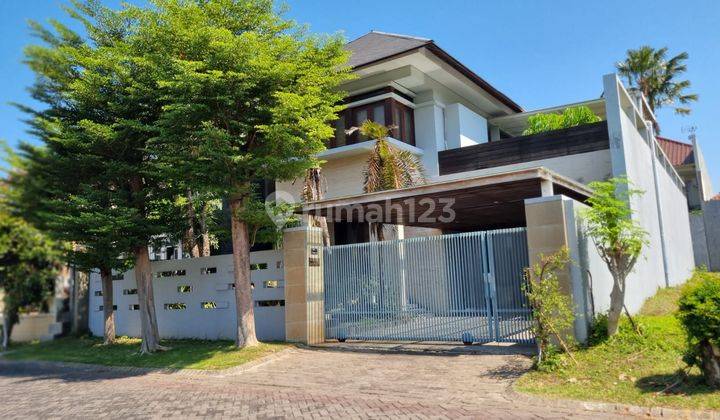 Dijual Rumah Mewah Konsep Villa Pakuwon City  1