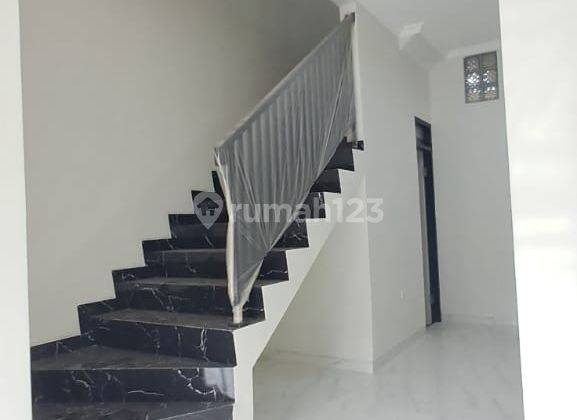 Dijual Rumah Baru Gress 2 Lantai Sutorejo  2