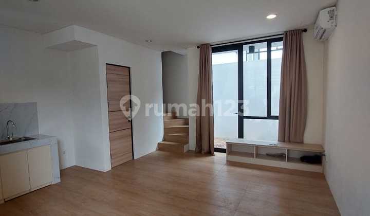 Cheapest Good Neat Ready-to-Occupy House Cendana Lippo Karawaci 2