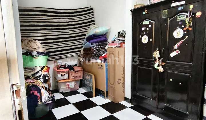 Rumah Bagus Siap Huni Strategis di Cluster Pinus Taman Royal 1 2