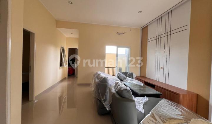 Rumah Bagus Rapi Siap Huni Cluster Beryl Gading Serpong 2