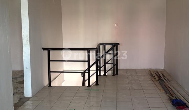 Two-Story Attached Shop House Available for Unit Rental in Bustling Ranca Iyuh Area Two-Story Attached Shop House Available for Unit Rental in Bustling Ranca Iyuh Area
