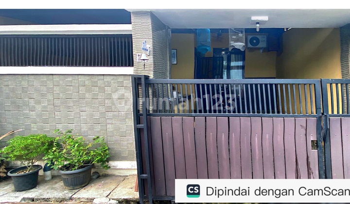 Rumah Bagus Asri Siap Huni Strategis di Bukit Hijau Golf Karawaci