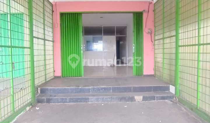 Nice 3-Storey Shop House Ready for Use on the Side of Cijengir Binong Main Road