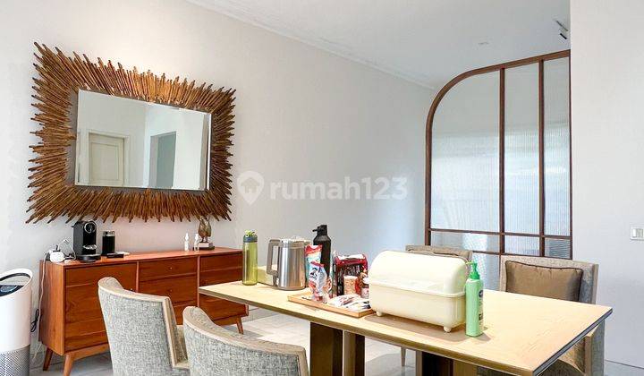 Dijual Rumah Cantik Siap Huni Sudah Renovasi Master Bedroom Luas 1