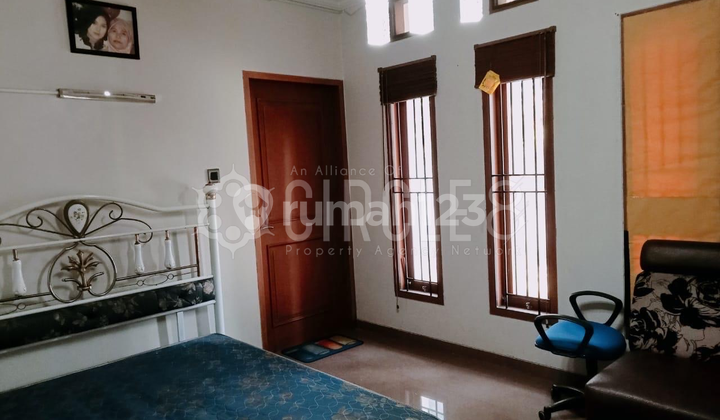 Cool and Comfortable.. House in Cihanjuang, Bandung City 2