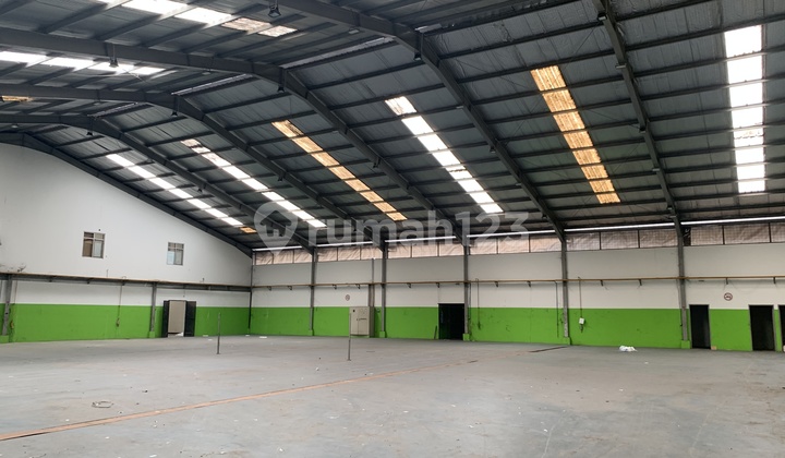 Dijual Jarang Ada Ruang Usaha & Tanah Di Pasirluyu Regol