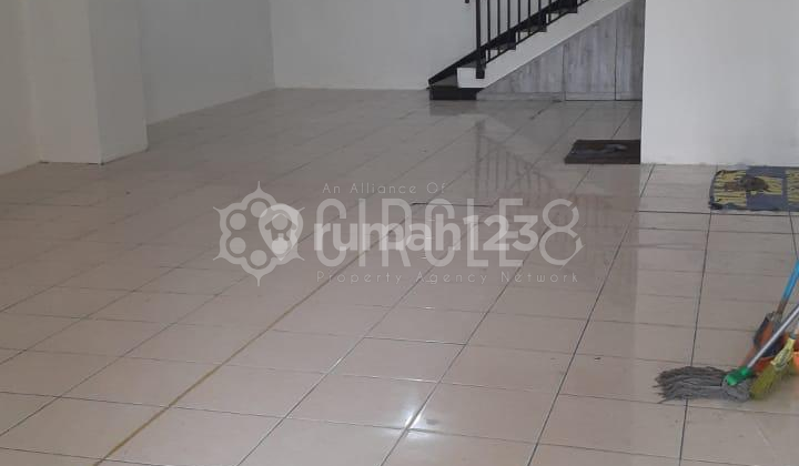 Muantep Nih Ruko Strategis Di Kurdi Regency Bandung