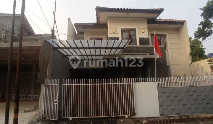Siap Huni & Lokasi Strategis! Rumah 2 Lantai di Bintaro Sektor 9 - Halaman Luas & Sudah SHM (Sp 0079)
