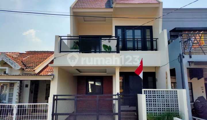 Ready to Occupy &amp; Strategic Location! 2-Story House in Graha Raya Bintaro - SHM (Sp 0071)