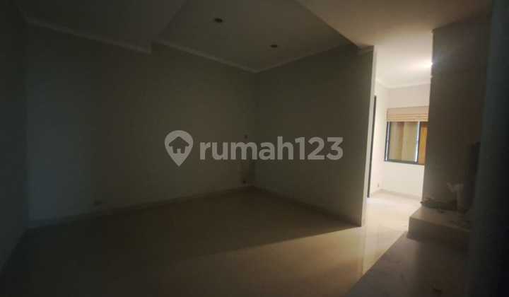 For Rent Luxurious, Spacious, and Comfortable House in Kebayoran Bintaro (Sp 0366) 2