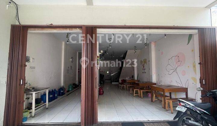 Ruko 3 Lantai Pusat Kota , Siap Huni , Cocok Untuk Kantor , Dll 1