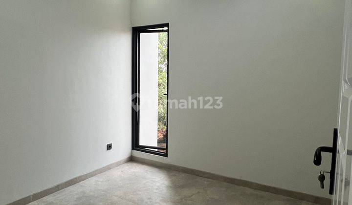 Rumah 2 Lantai Semi Furnish Termurah di Depok 2