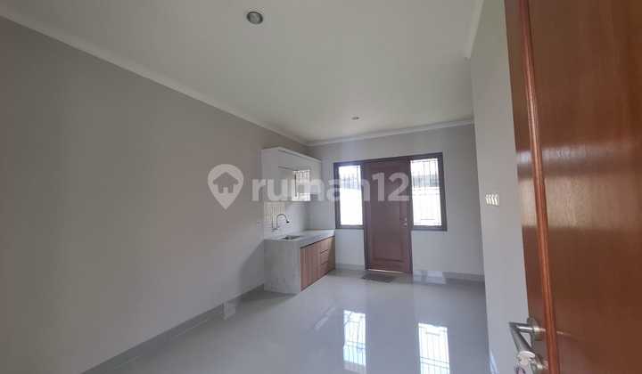 Rumah Selangkah ke LRT Cikunir