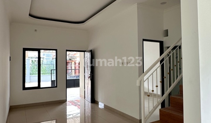 Rumah Eksklusif Di Pondokgede 2