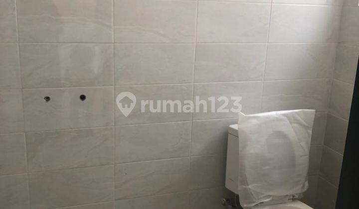 Negotiable House Until Deal, Luxury Area Pondok Tjandra Waru Near Surabaya 2