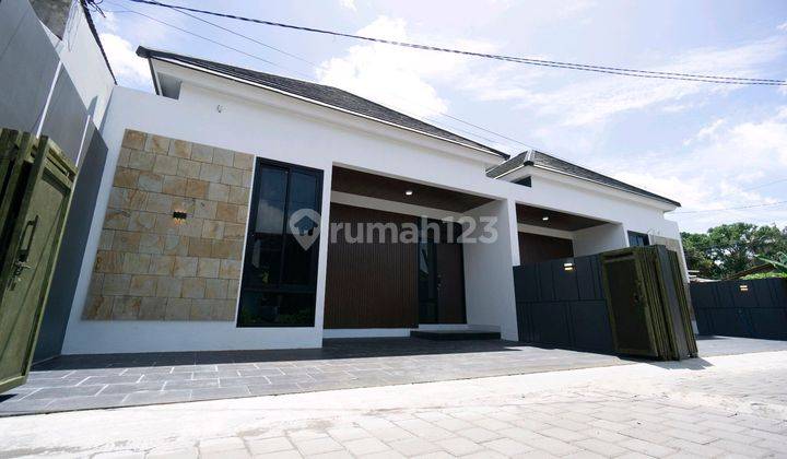 Rumah Siap Huni 2 Menit Umy Strategis Mangku Jalan Utama Rumah 2