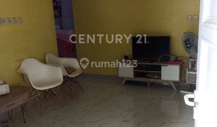 RUMAH CANTIK SEMIFURNISHED DI PERUMAHAN CIPAYUNG DEPOK 2