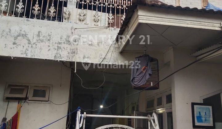 Rumah Hook Cipinang Indah Jakarta Timur  2