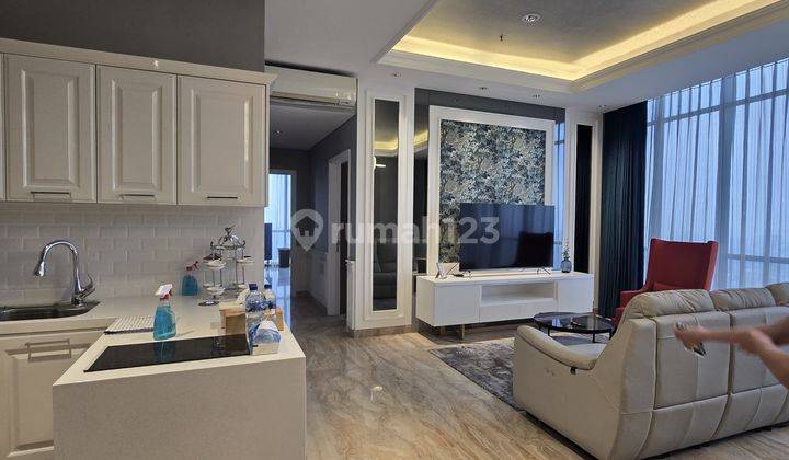 Penthouse Apartemen Ciputra World Voila Private Lift 1