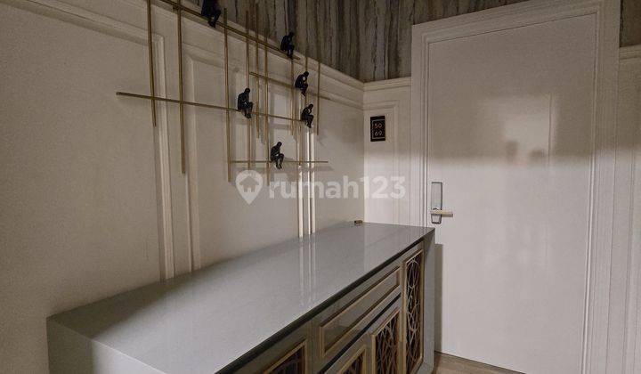 Penthouse Apartemen Ciputra World Voila Private Lift 2