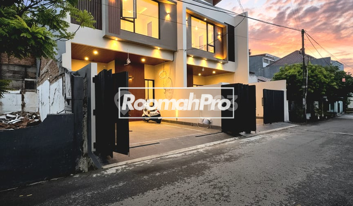Rumah Modern Strategis Dalam Komplek One Gate Rawamangun Jakarta Timur Rumah Modern Strategis Dalam Komplek One Gate Rawamangun Jakarta Timur