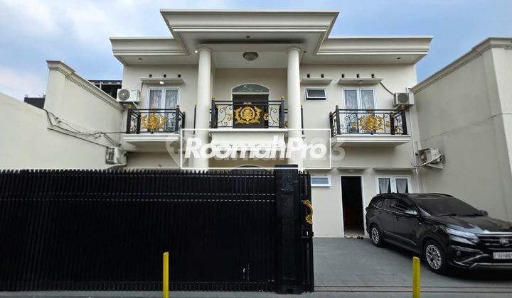 Rumah Second Terawat Akses Jalan Lebar di Cipinang Besar Jakarta Timur