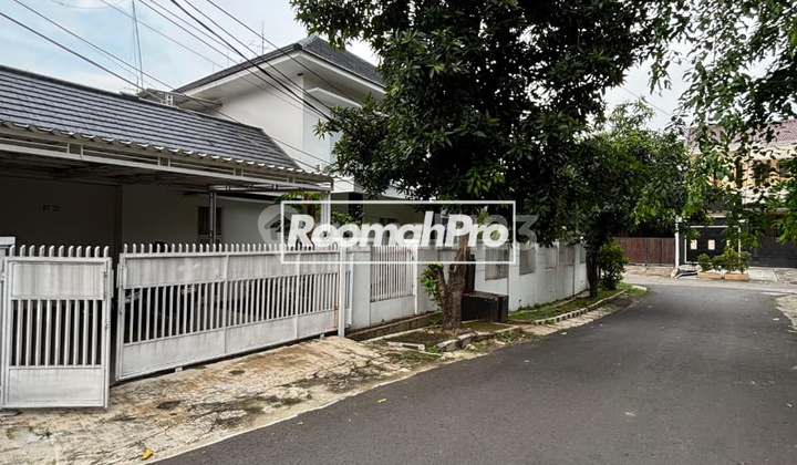 Rumah Hook Siap Huni Dalam Komplek Duren Sawit Jakarta Timur 2