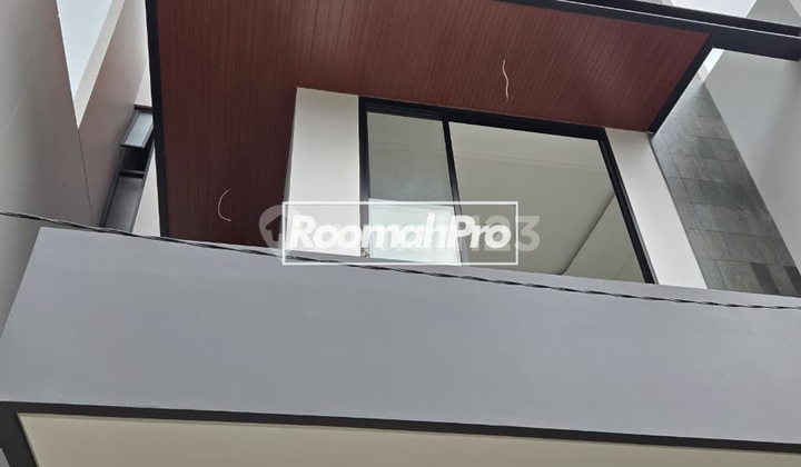 New Modern Design House in a Cluster in Jagakarsa, South Jakarta 2