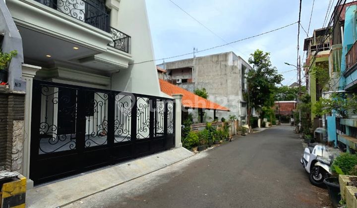 Rumah Baru Design Classic Lokasi Strategis Dalam Komplek Rawamangun Jakarta 2
