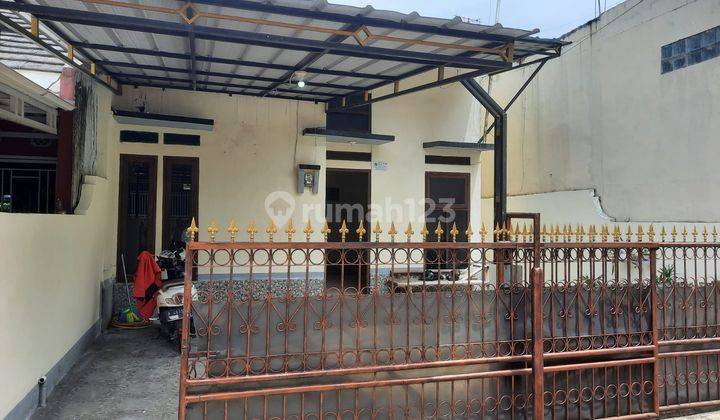 Rumah 1 Lantai Dekat Jalan Raya Cilangkap Jakarta Timur