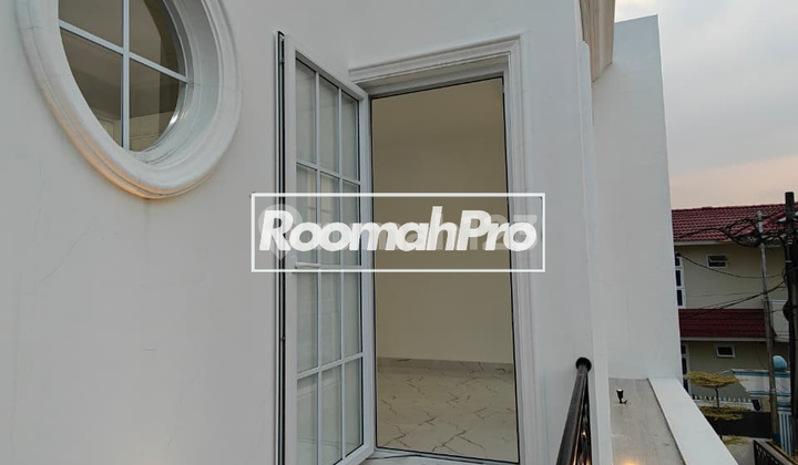 Rumah Baru Design American Classic di Jatiwaringin Bekasi 2