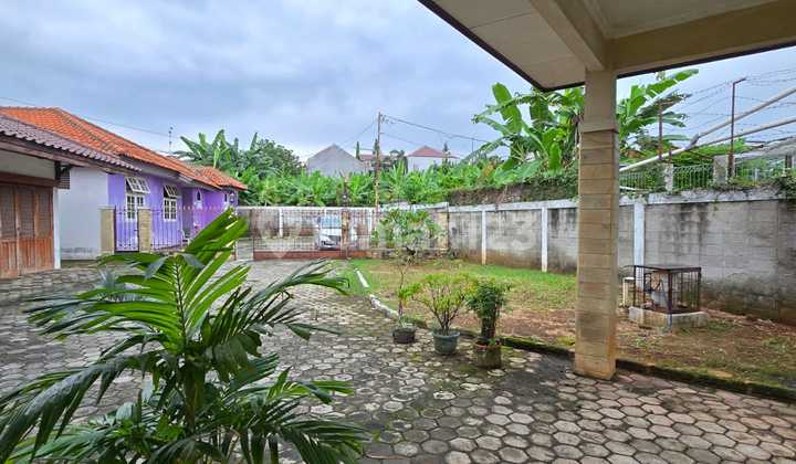 Second-Hand House Not in a Complex in Bambu Apus, Cipayung, East Jakarta 2