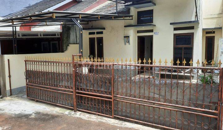 Rumah 1 Lantai Dekat Jalan Raya Cilangkap Jakarta Timur