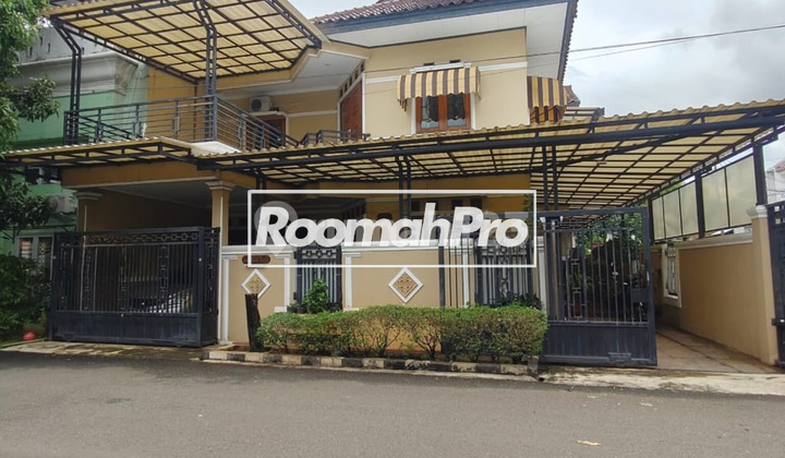 Rumah Terawat Dalam Komplek Jalan Lebar di Duren Sawit Jakarta Timur