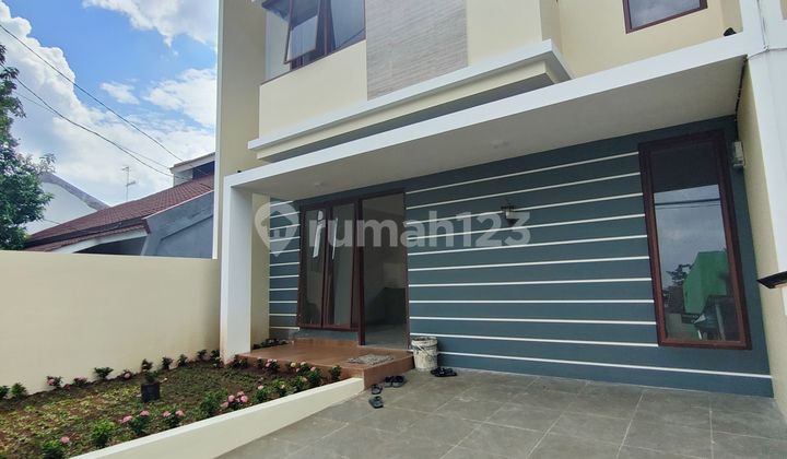 Turun Harga Dijual Rumah Baru Non Komplek Dekat LRT Cikunir 1 Bekasi Kota 2