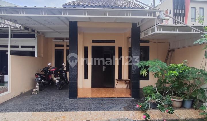 Rumah Pojok Tanah Luas Dalam Mini Cluster di Jatibening Pondok Gede Bekasi